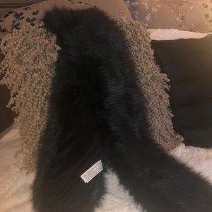 Forever 21 faux fur stole